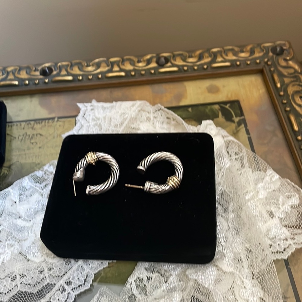 David Yurman 14K Sterling Cable Hoops - Picture 2 of 12